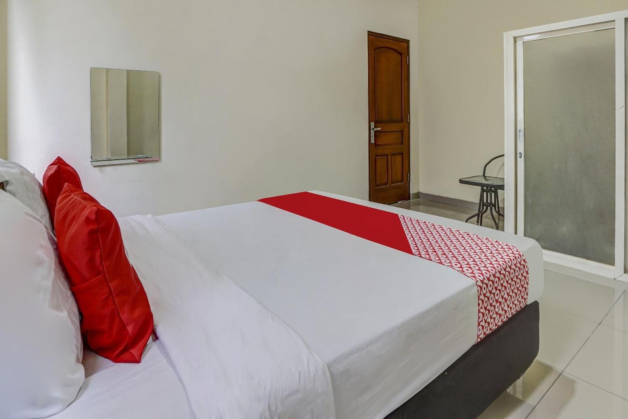 Oyo 91084 Oke Guest House Malang Zewnętrze zdjęcie